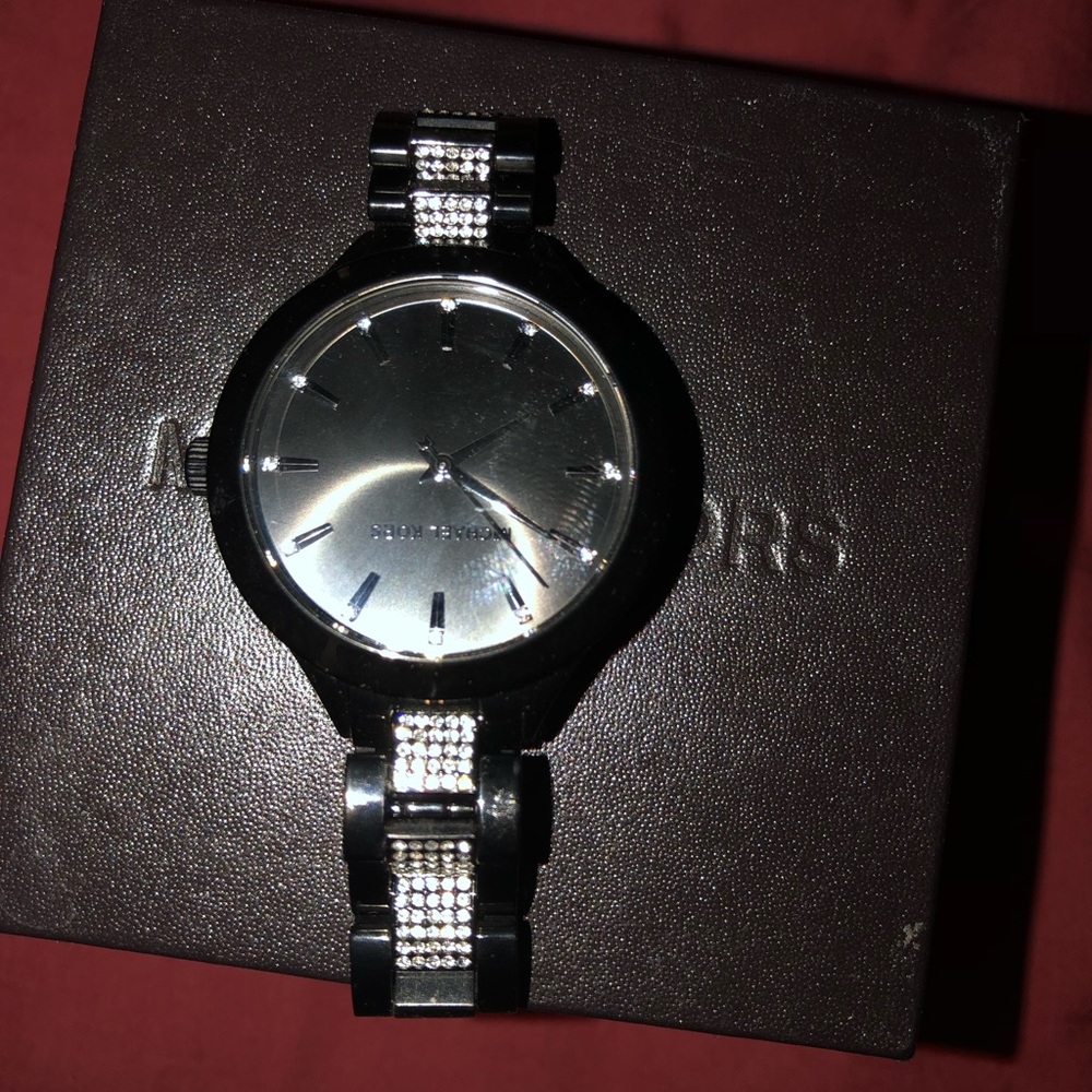 MK watch